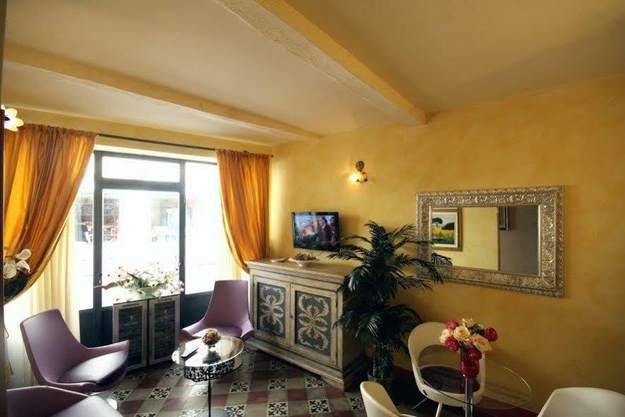 Baldovino Di Monte Bed and Breakfast Monte San Savino Exterior foto