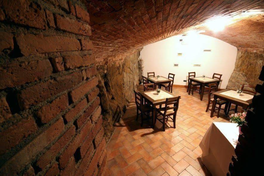 Baldovino Di Monte Bed and Breakfast Monte San Savino Exterior foto